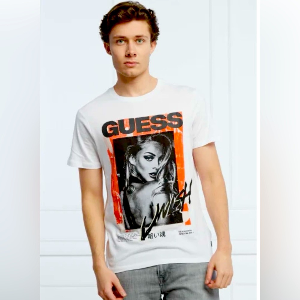 Men’s Guess graphic t-shirt size xxl